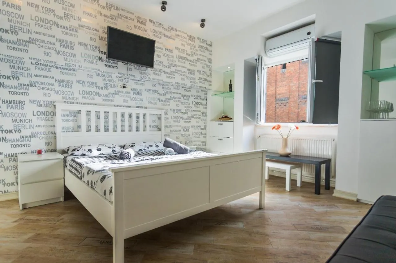 Downtown City Studio Bucharest Apartment